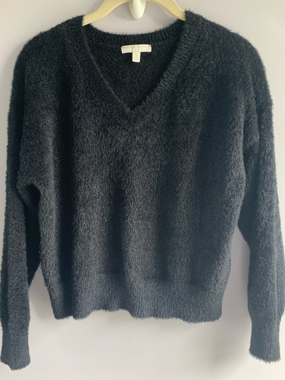 Chelsea & Violet Sweater Black Soft V Neck Casual Layering EUC Girls Large